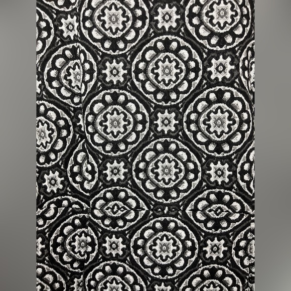 Betsey Johnson Black and White Dress | Size: 8 - Picture 7 of 9